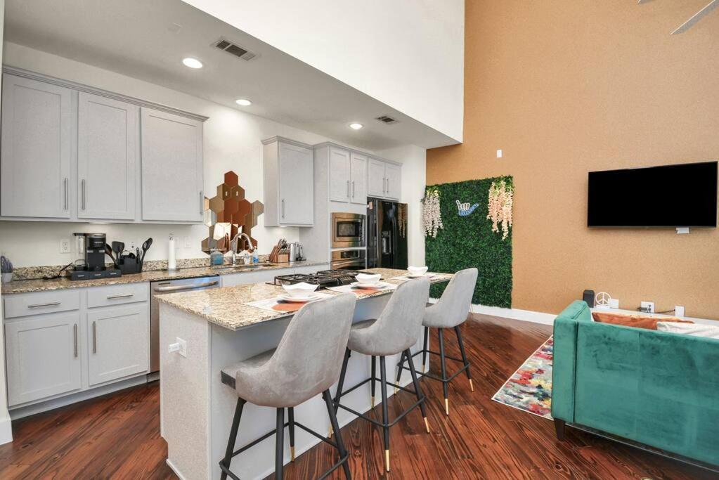 3Br/3.5Ba Three Story East Downtown Townhouse With View Villa Houston Eksteriør billede